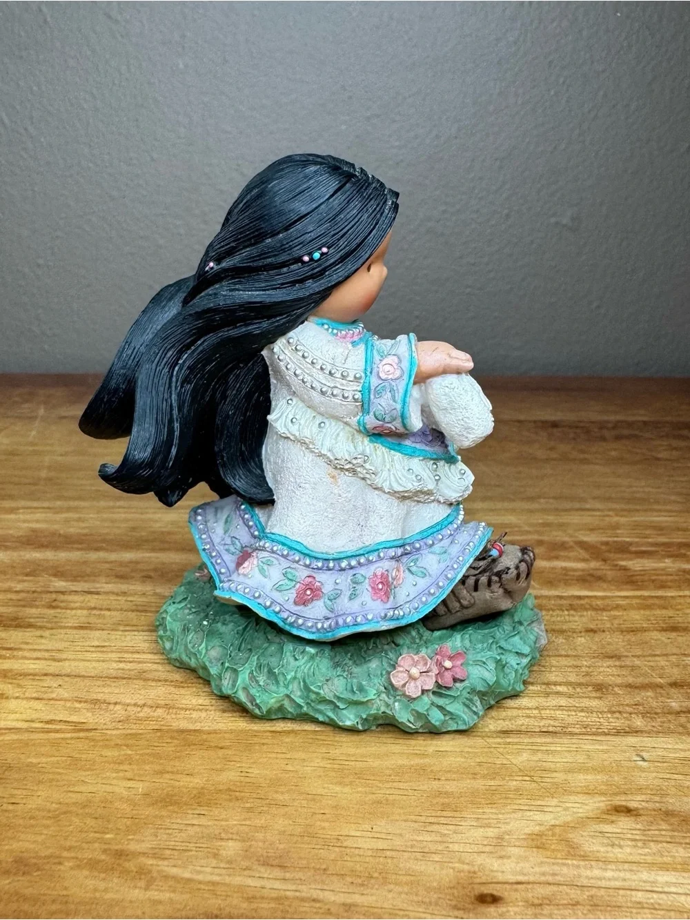 Friends of the Feather Enesco #876453 Love is Patient Expecting Native American